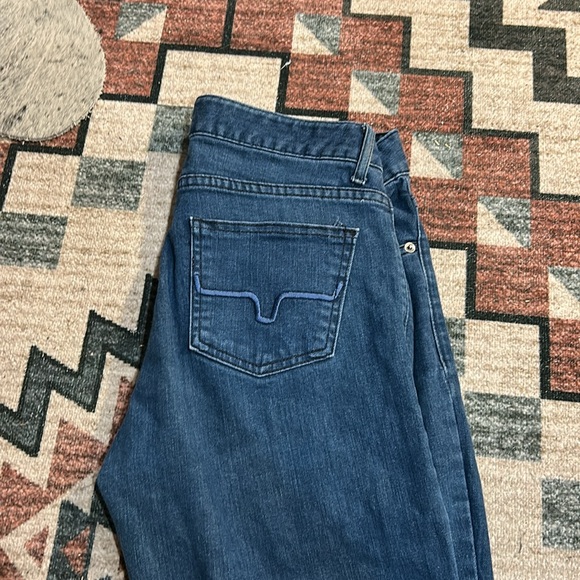 Kimes Ranch Lola Dark Wash Jean - Picture 2 of 5
